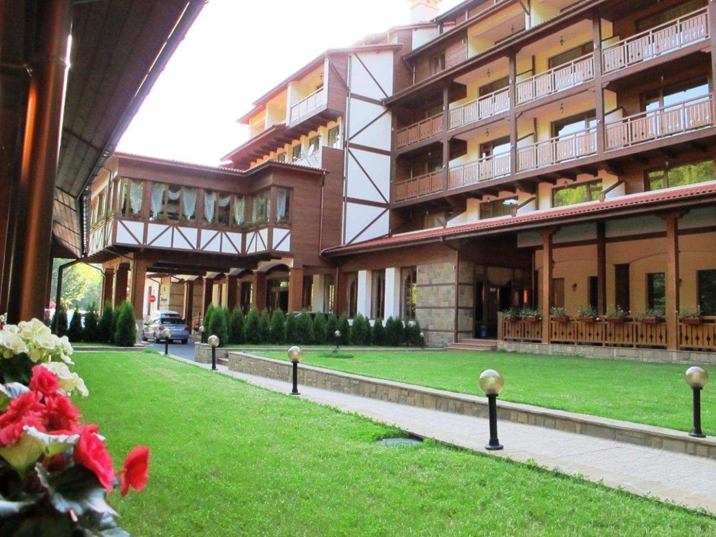 Hotel Bozhentsi Chernevtsi エクステリア 写真