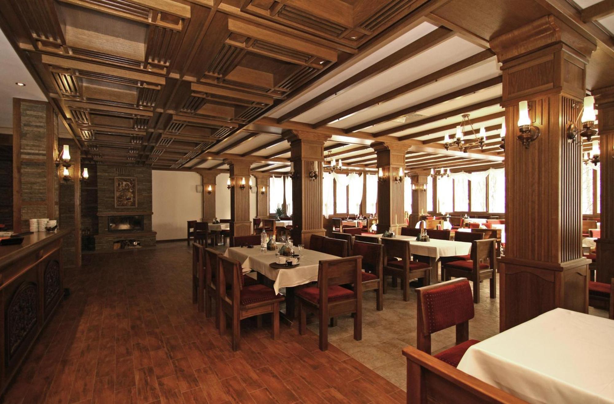 Hotel Bozhentsi Chernevtsi エクステリア 写真