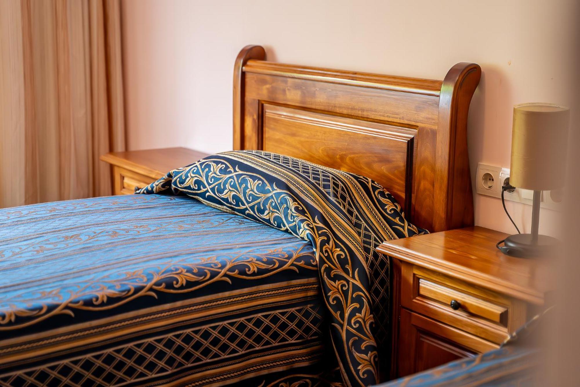 Hotel Bozhentsi Chernevtsi エクステリア 写真