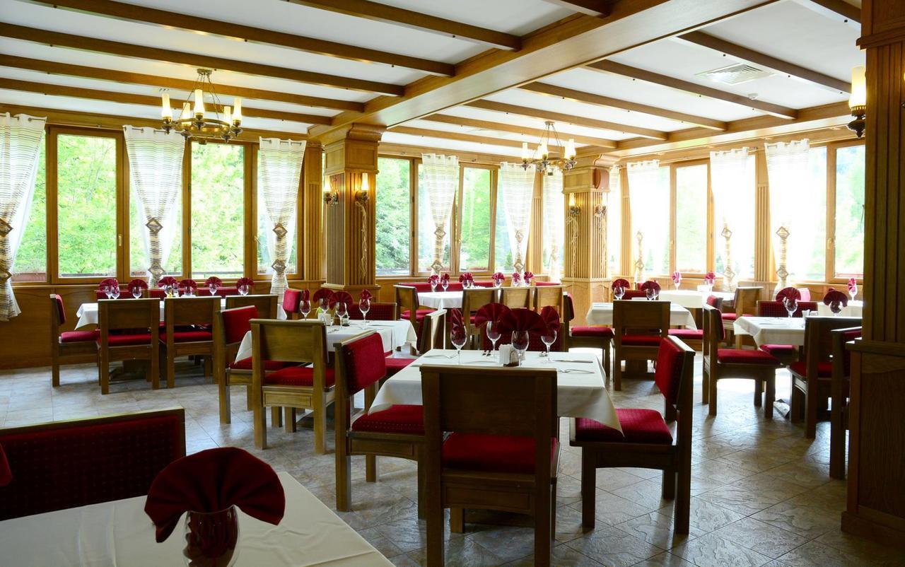 Hotel Bozhentsi Chernevtsi エクステリア 写真